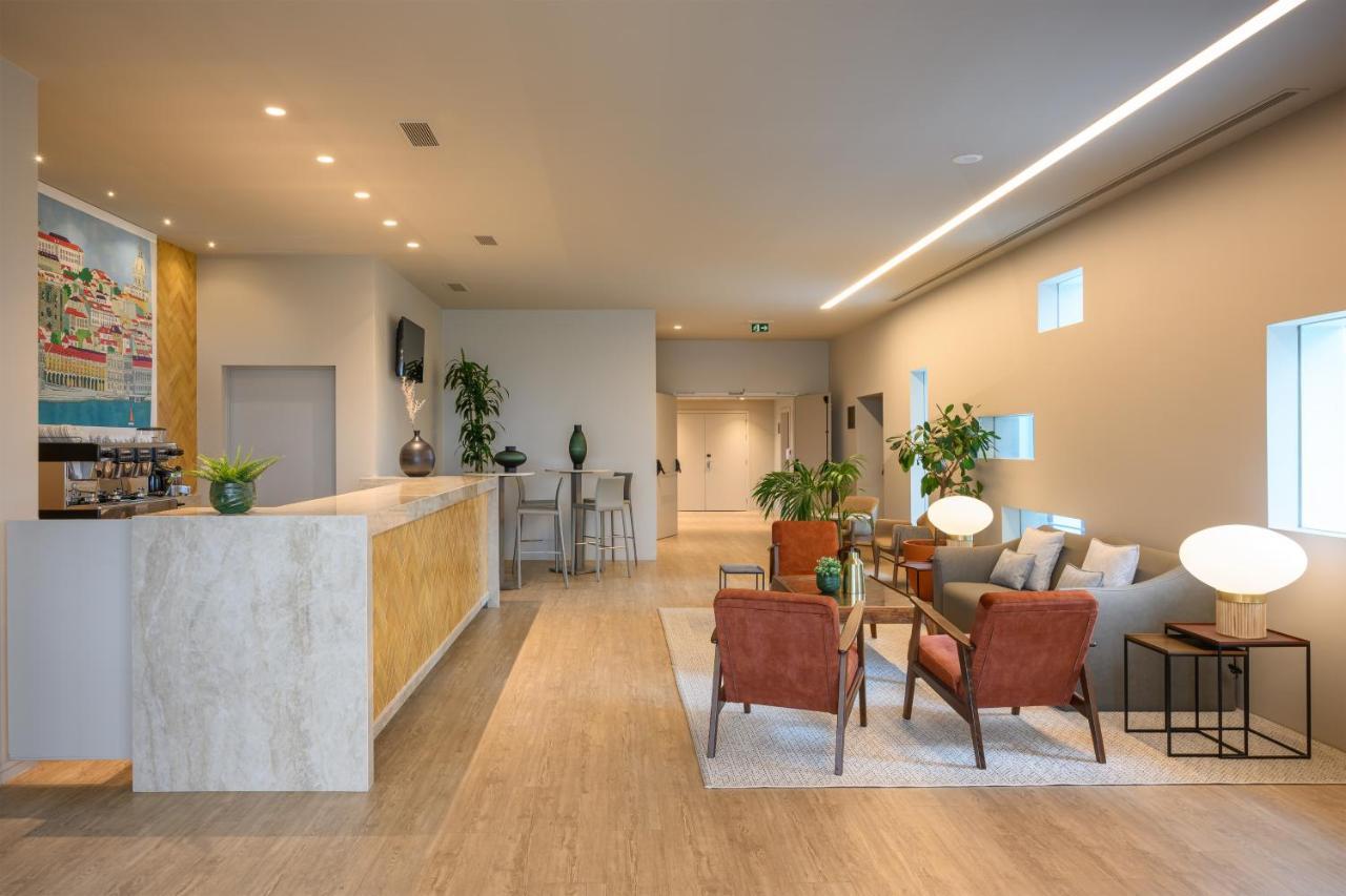 Hotel Meliá Lisboa Aeroporto Esterno foto