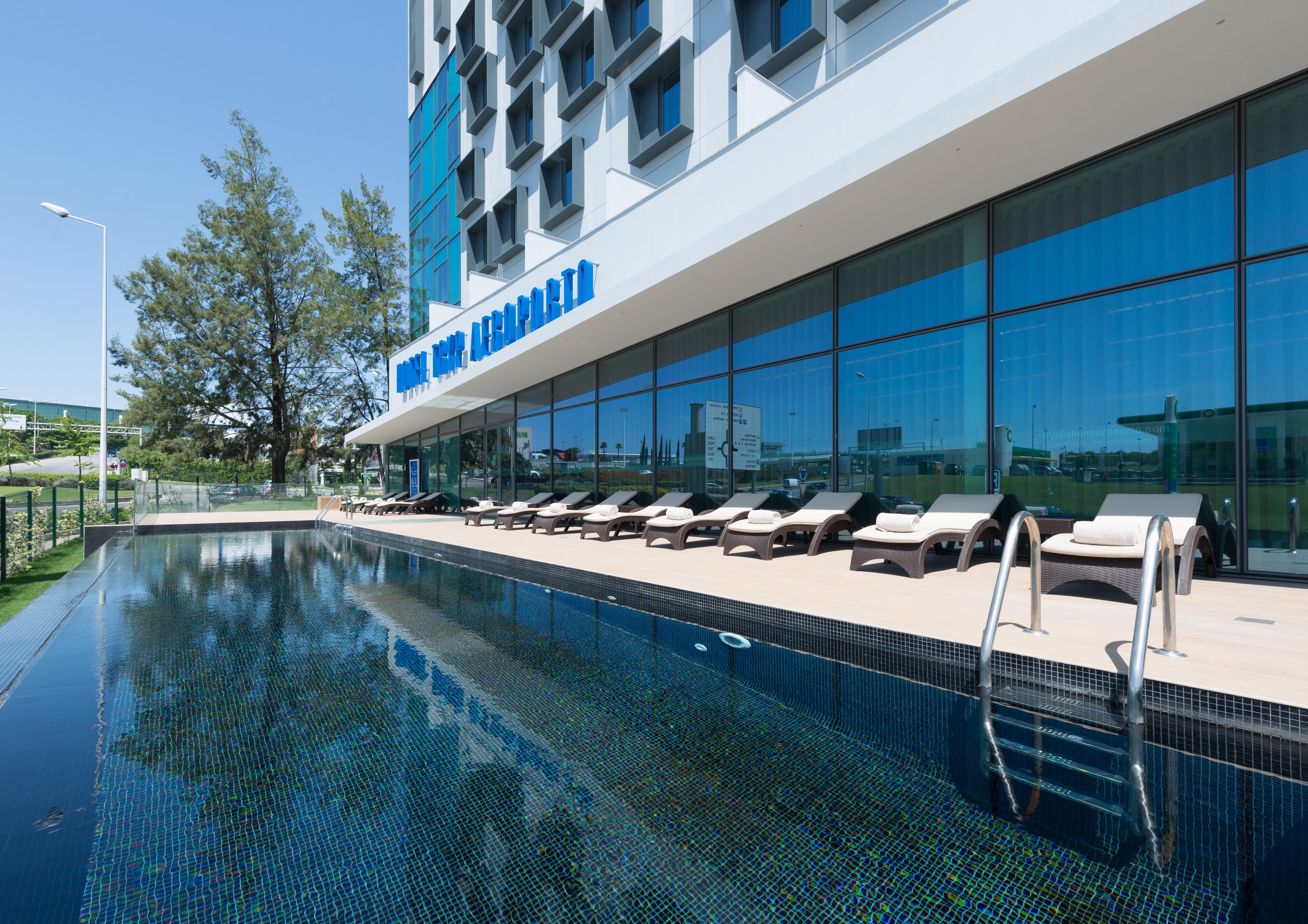 Hotel Meliá Lisboa Aeroporto Esterno foto